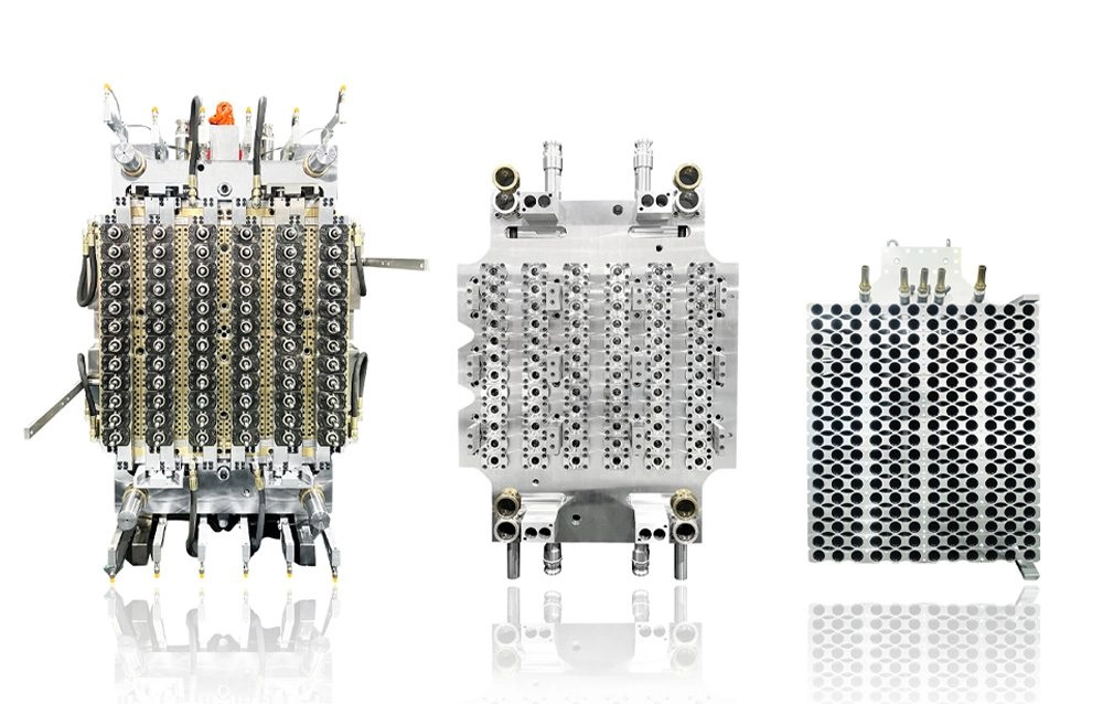 Multi-cavity injection mold