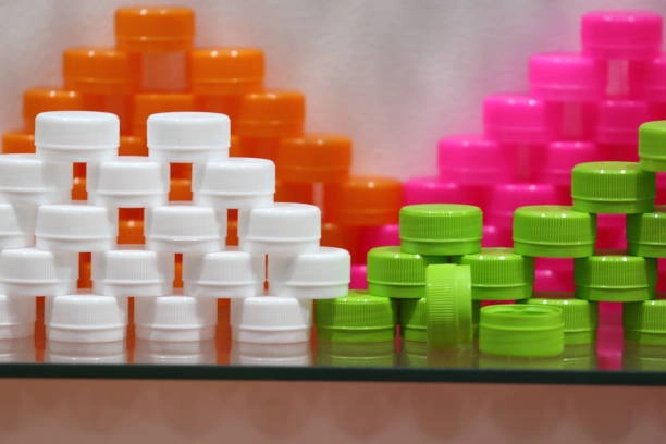 Injection-Molded PET Caps